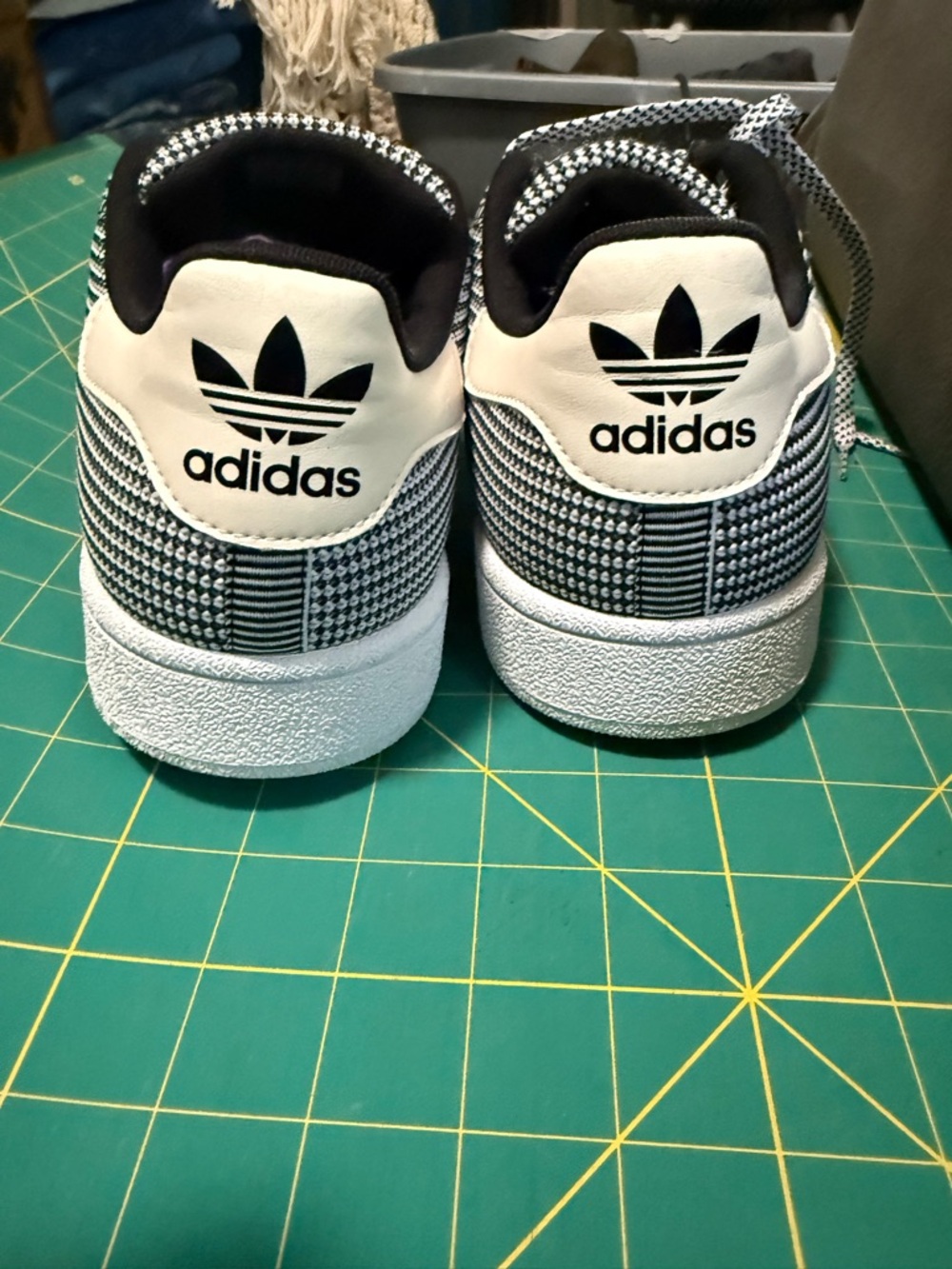 Size 11.5 - Adidas Campus Mesh F37667 From 2016 Black and White - Picture 4 of 6